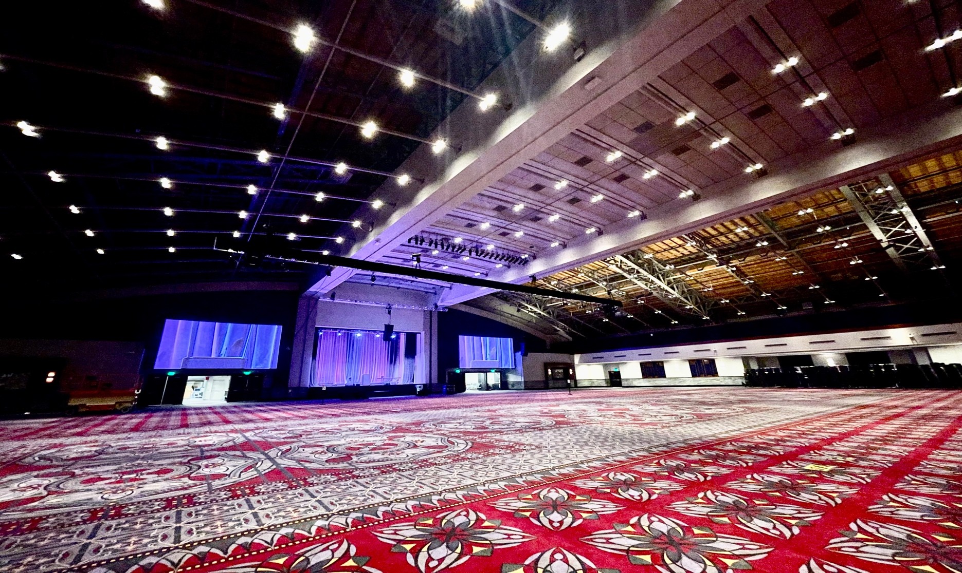 PENNSYLVANIA CONVENTION – GRAND BALLROOM RENOVATION PENNSYLVANIA CONVENTION – GRAND BALLROOM RENOVATION